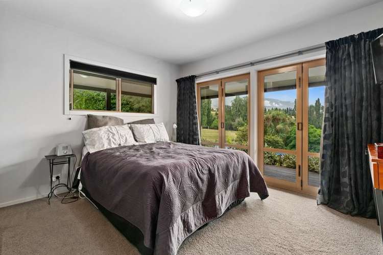 192 Heaney Road Cromwell_11