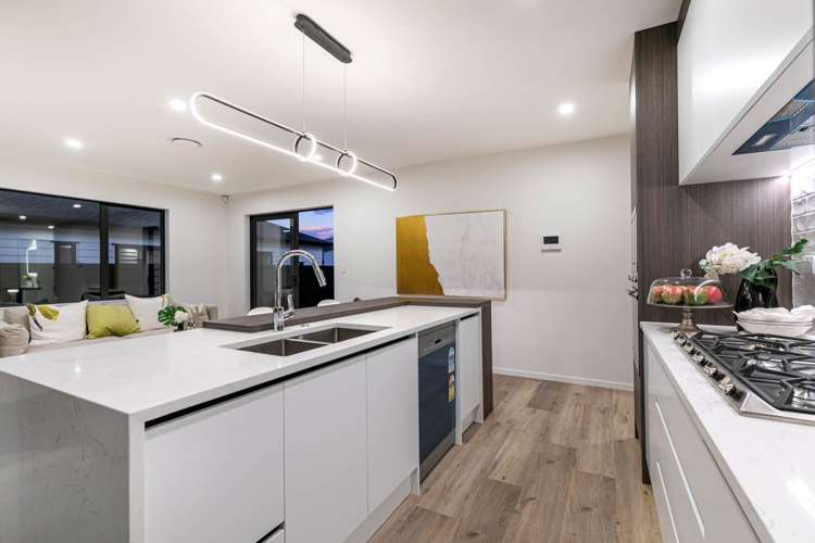 7 Frith Street Wainui_8