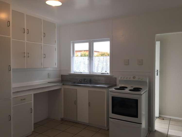 4 Aotea Road Glen Eden_2