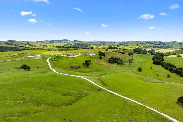 1754 Ararua Road Otamatea Surrounds_3