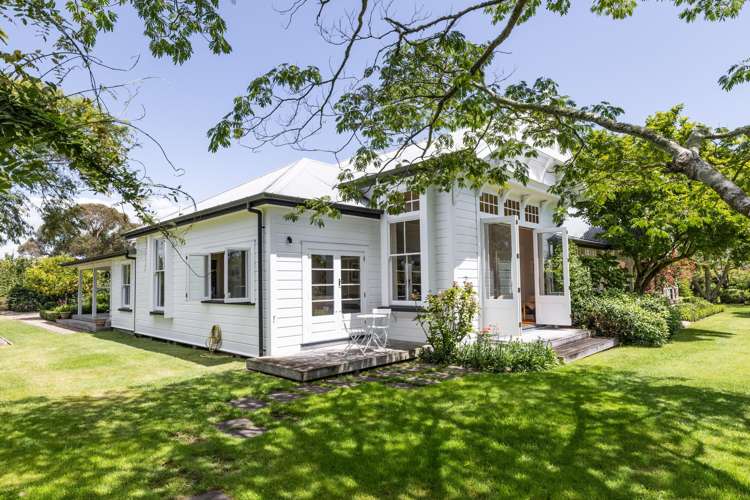 29 Gordon Road Te Awanga_31