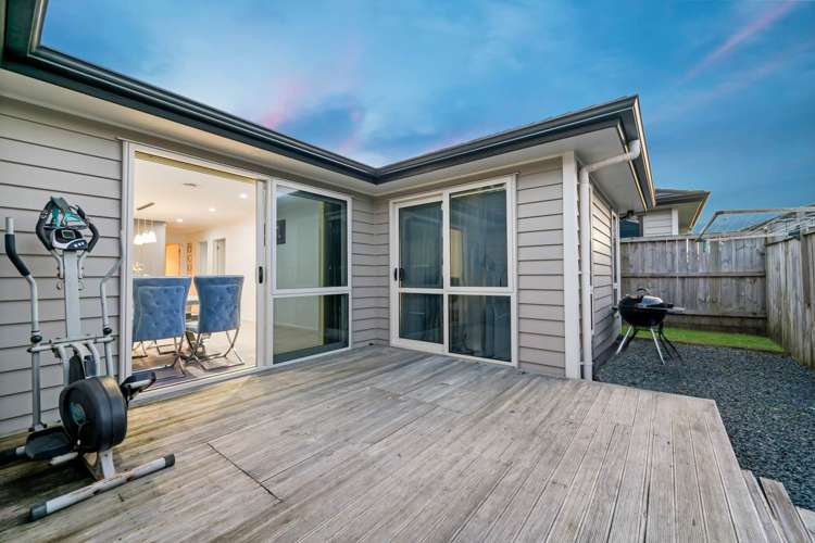 16 Sapwood Crescent Takanini_13