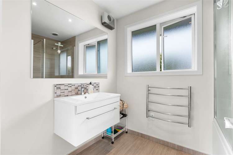 38 Chedworth Avenue Bishopdale_11