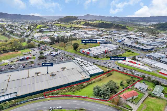5,132sqm Industrial land – SH1 exposure