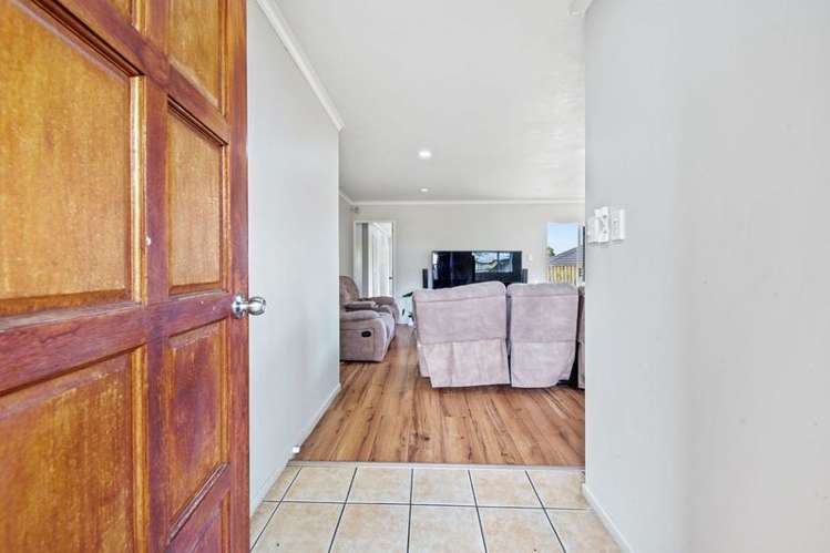 187 Keri Vista Rise Papakura_3