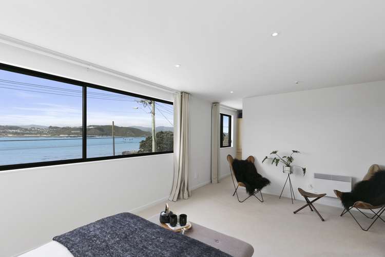 312 Queens Drive Lyall Bay_12