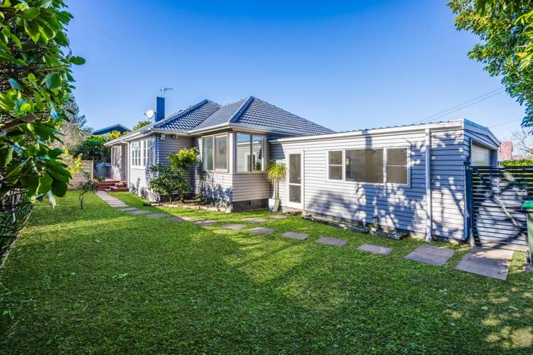 216A Riverside Avenue_0