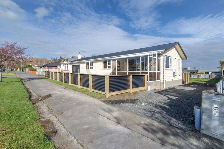 91 Lowe Street Avenal_19