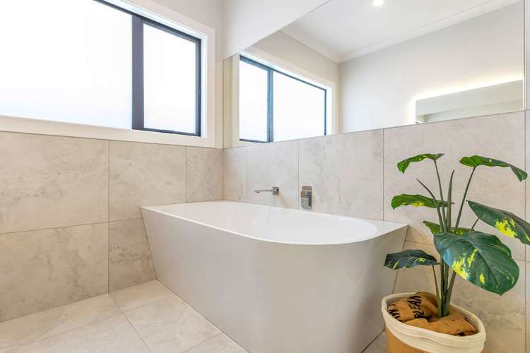 168 Kupe Drive Whitianga_24