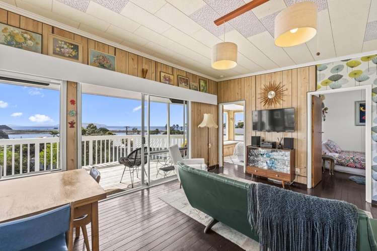 8 Heather Street Mangawhai Heads_14