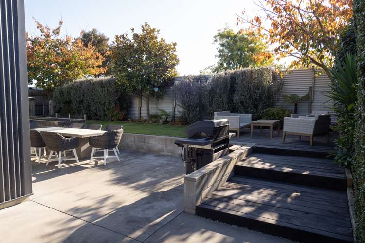 27 Geoff Geering Drive Netherby_21