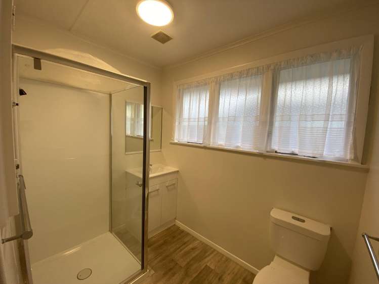 1/555 Fergusson Drive 11322_8