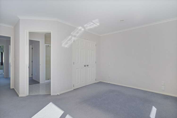 33 Hawk Hill Crescent Cooks Beach_13