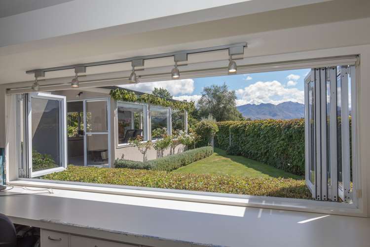 10 Kings Drive Wanaka_15