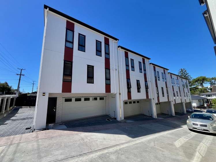 B/41 Kelwyn Road Kelston_3