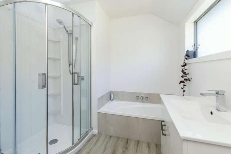 4a Brickworks Lane Huntsbury_17