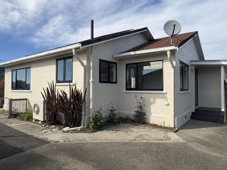 8 Jenner Road Toi Toi_15