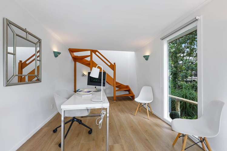 13 Seymour Road Mellons Bay_19