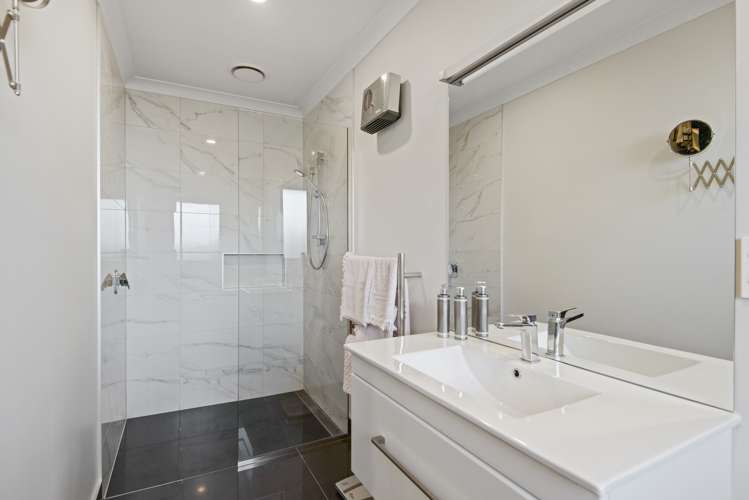 67 Tauhinu Avenue Lincoln_11