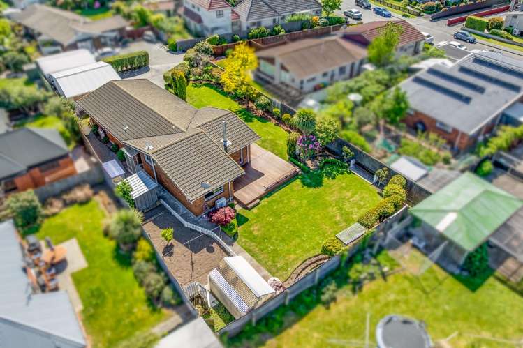 11a Wyatt Place Russley_21