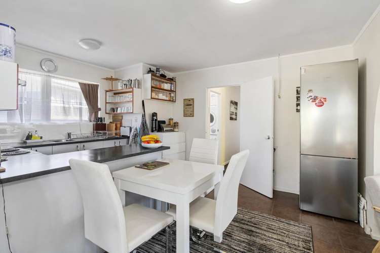 19 Wycherley Drive Bucklands Beach_18