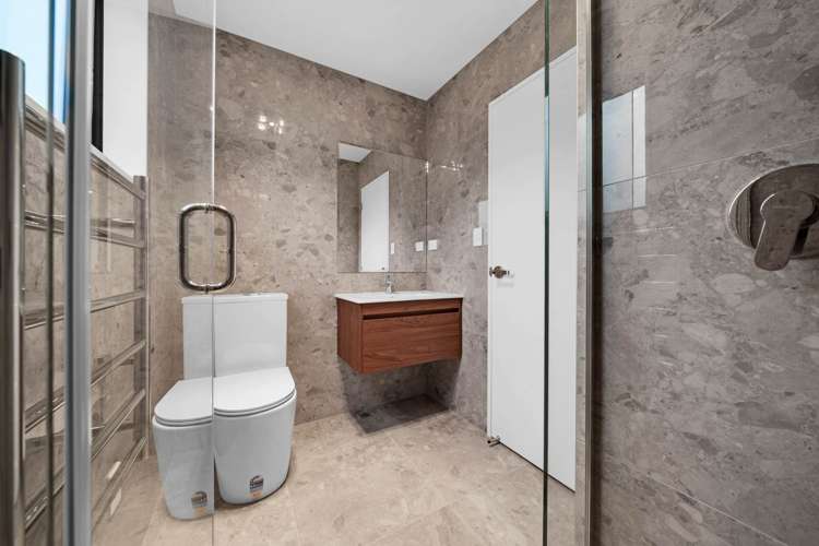 20A William Blofield Avenue Mt Roskill_15