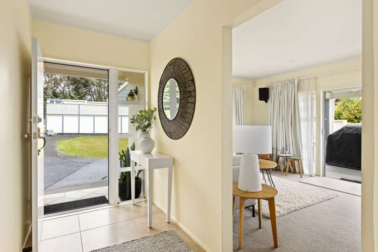 1/102 Churchill Road Rothesay Bay_11