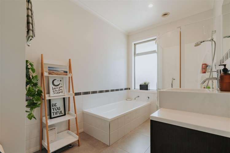 267 Hislop Road Balclutha_19