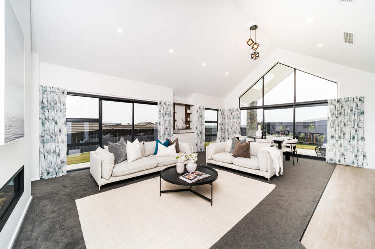 18 Vaucluse Heights Fitzherbert_19