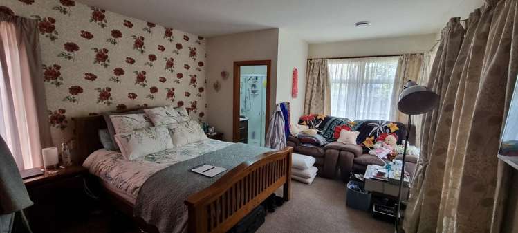 4 Bentley Street Russley_5