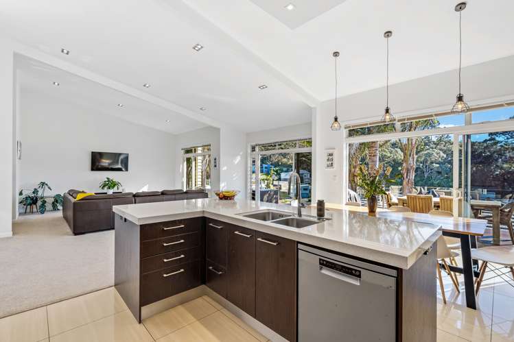 15 Hawaiian Parade Arkles Bay_9