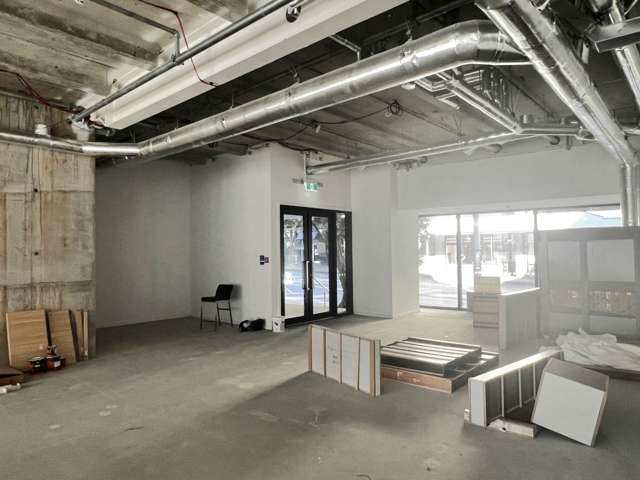 Unit 101/70 Anzac Avenue City Centre_4