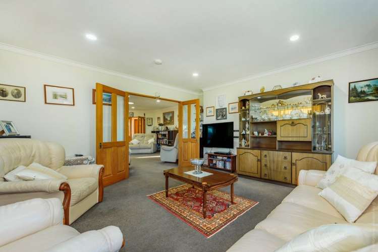 2/129 Halswell Junction Road_5