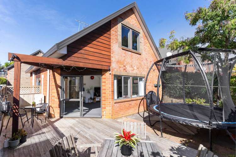 15/37 Fields Parade Oteha_6