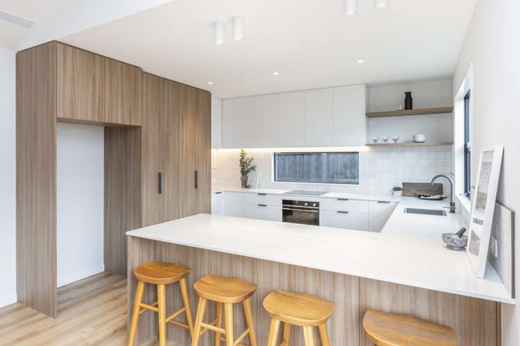 2 Perehia Mews Marshland_12