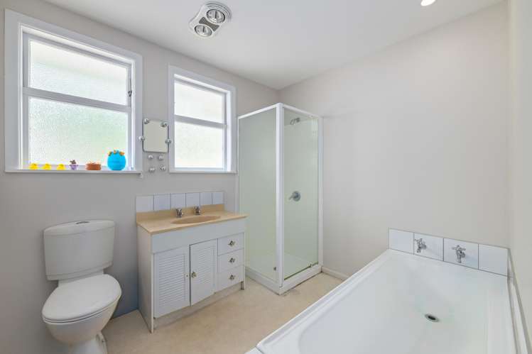 14 Wairau Road Picton_21