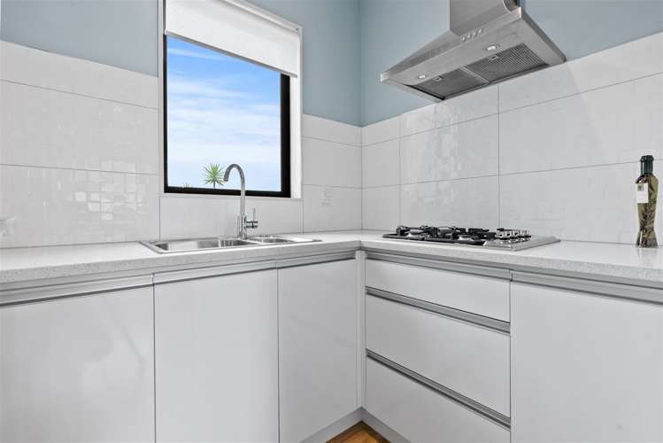 9 Gospel Heights Flat Bush_2