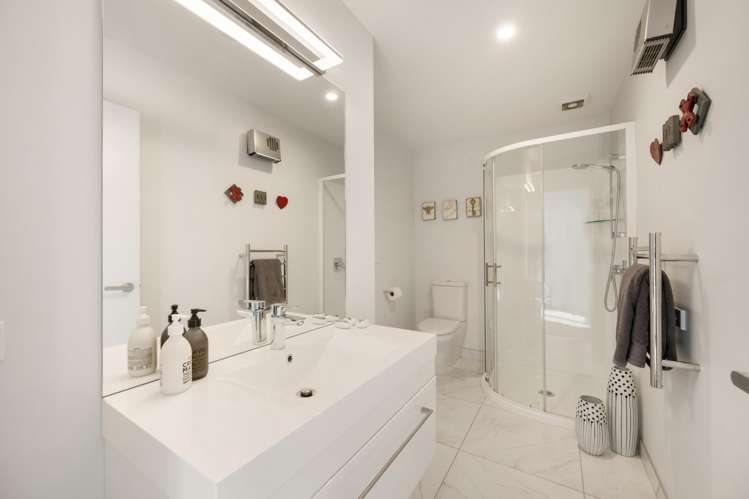 13 Daytona Avenue Cromwell_37