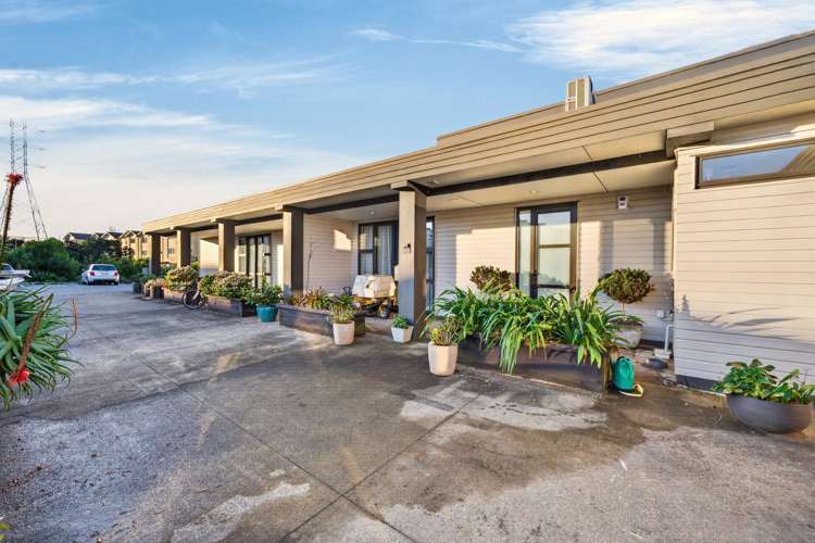 2/176 Mcleod Road_3