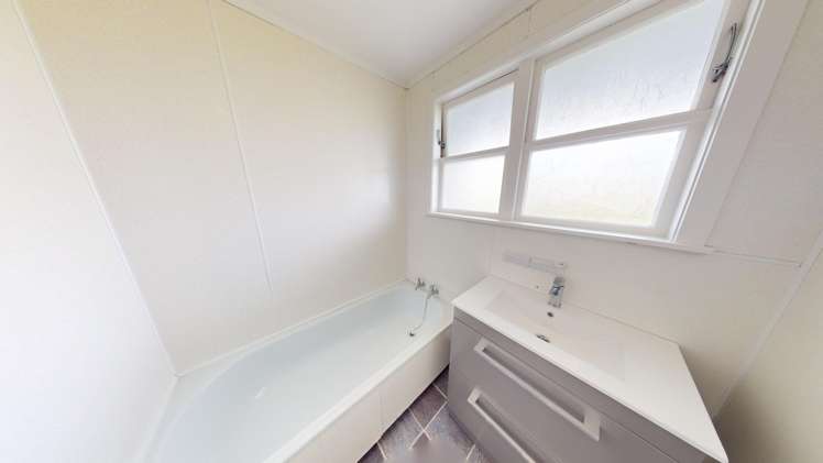 56 Riddiford Road 10649_9