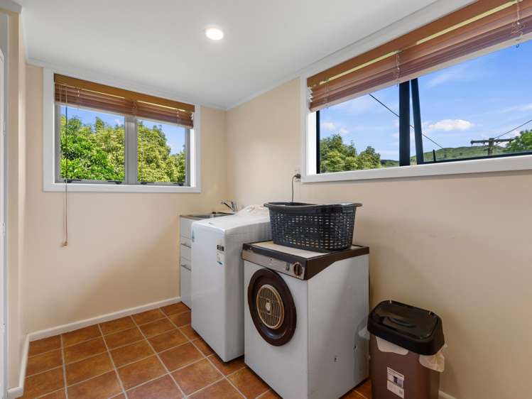 946 Limeworks Loop Road Te Pahu_16