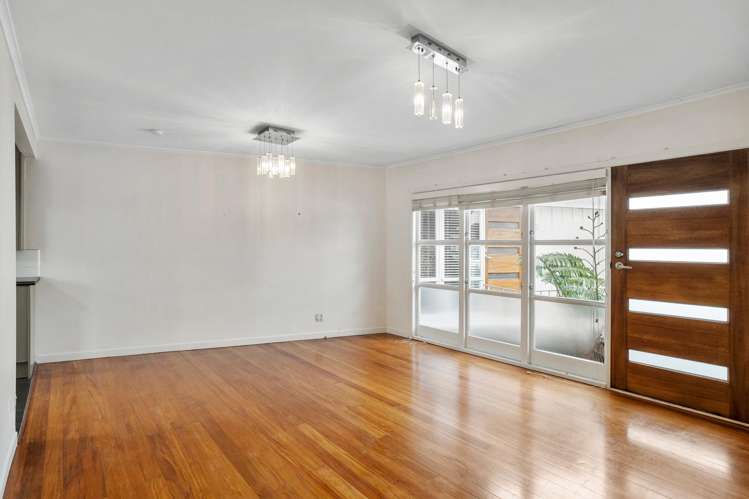 2/1a Wade Avenue Onehunga_1