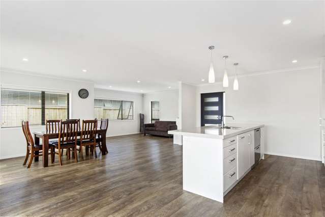 36 Farrier Street Papamoa_2