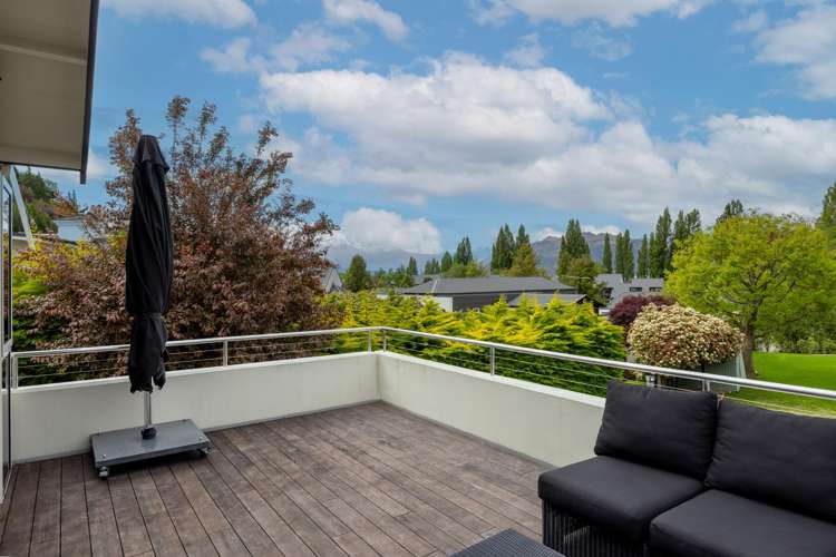 11 Morrows Mead Wanaka_10