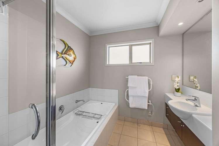 105 Aston Drive Waimairi Beach_17