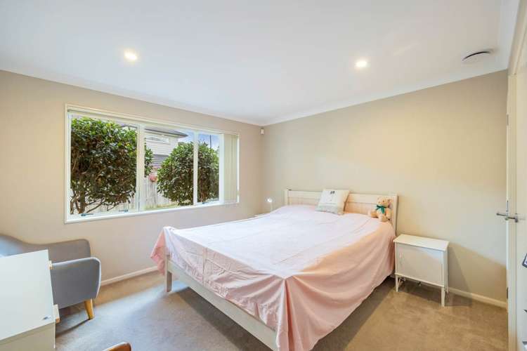 14 Bur Oak Terrace Schnapper Rock_17