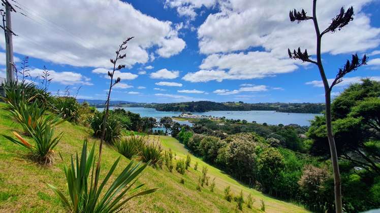 33 Kanuka Road Sandspit_8