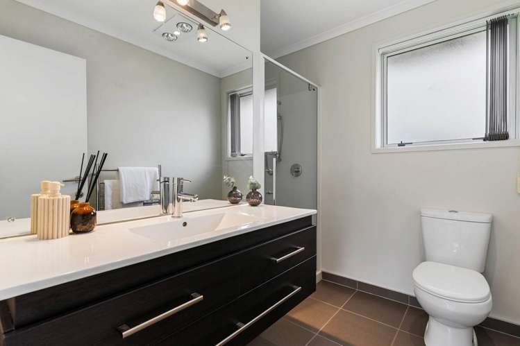 46 Anchorite Way Silverdale_8