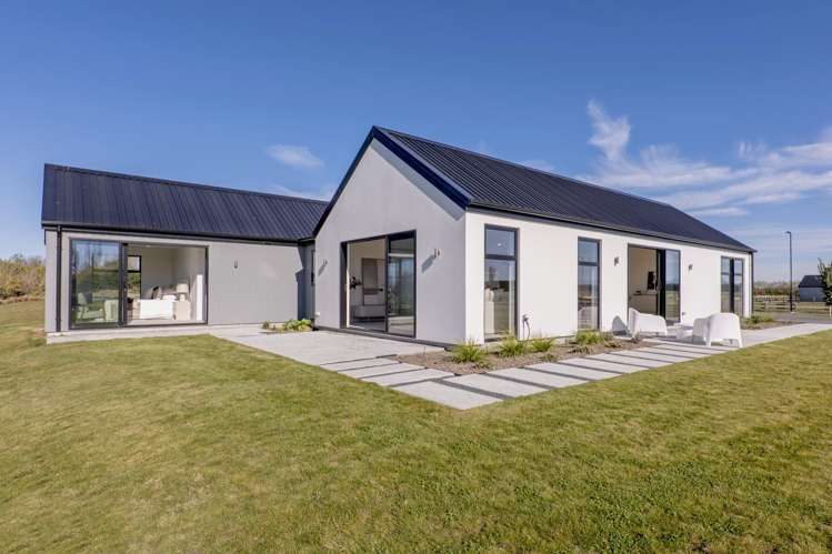 14 Village Green Drive Huntingdon_28