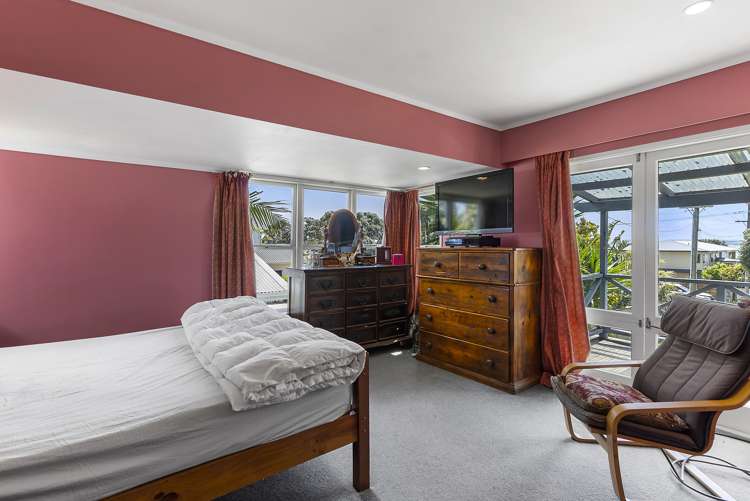 12 Pohutukawa Road Beachlands_9